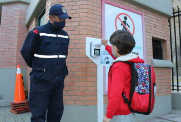 Einige Schülerinnen und Schüler haben den Unterricht in der Schule wieder aufgenommen!